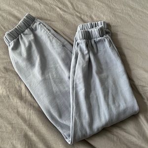 Brandy Melville Rosa Sweatpants